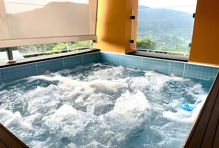 Villa Paz I el cupey, juegos, piscina y jacuzzi